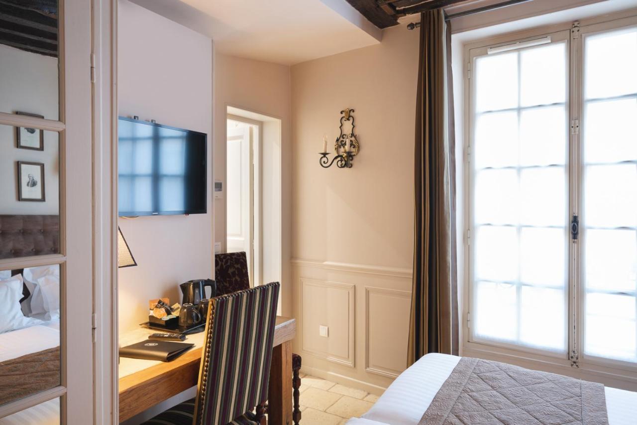 Hotel Saint-Louis Marais Paris Exterior photo