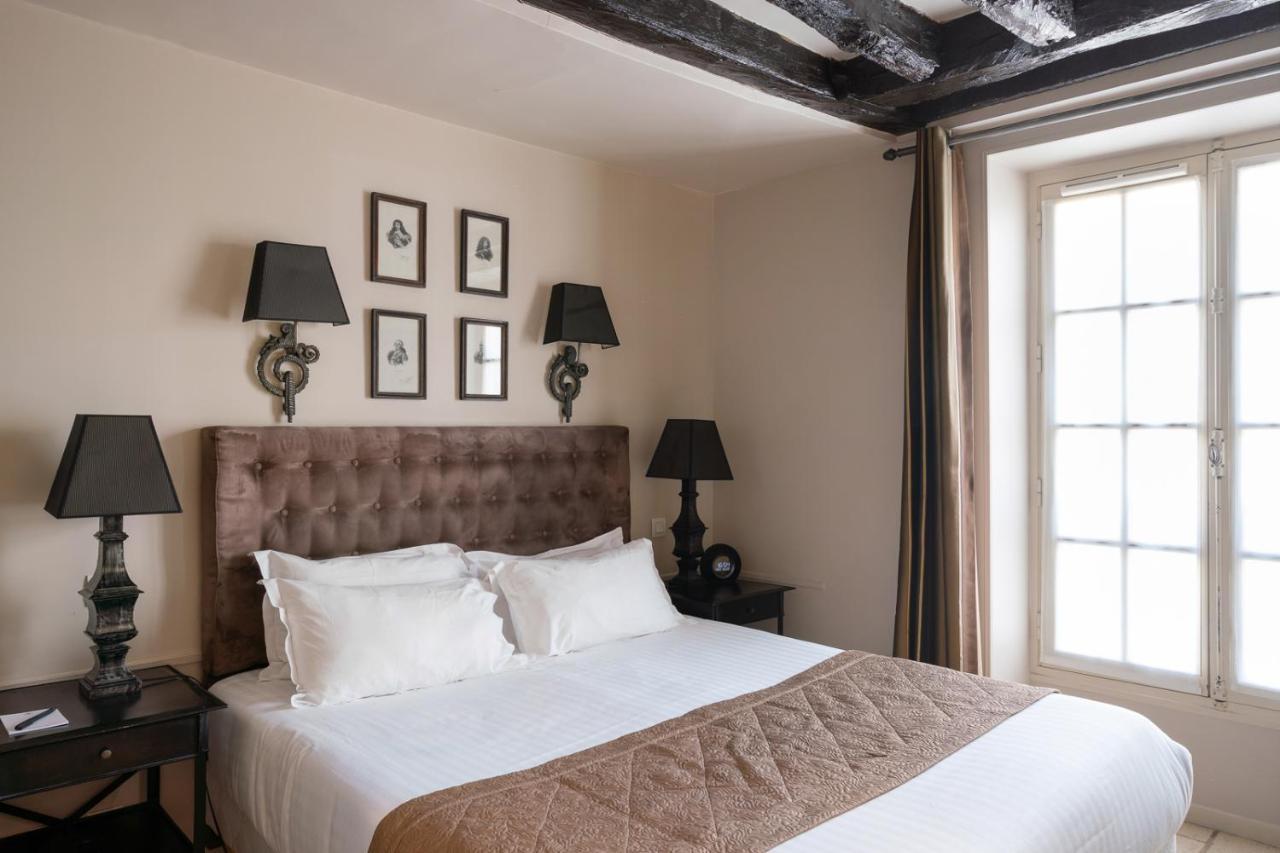 Hotel Saint-Louis Marais Paris Exterior photo