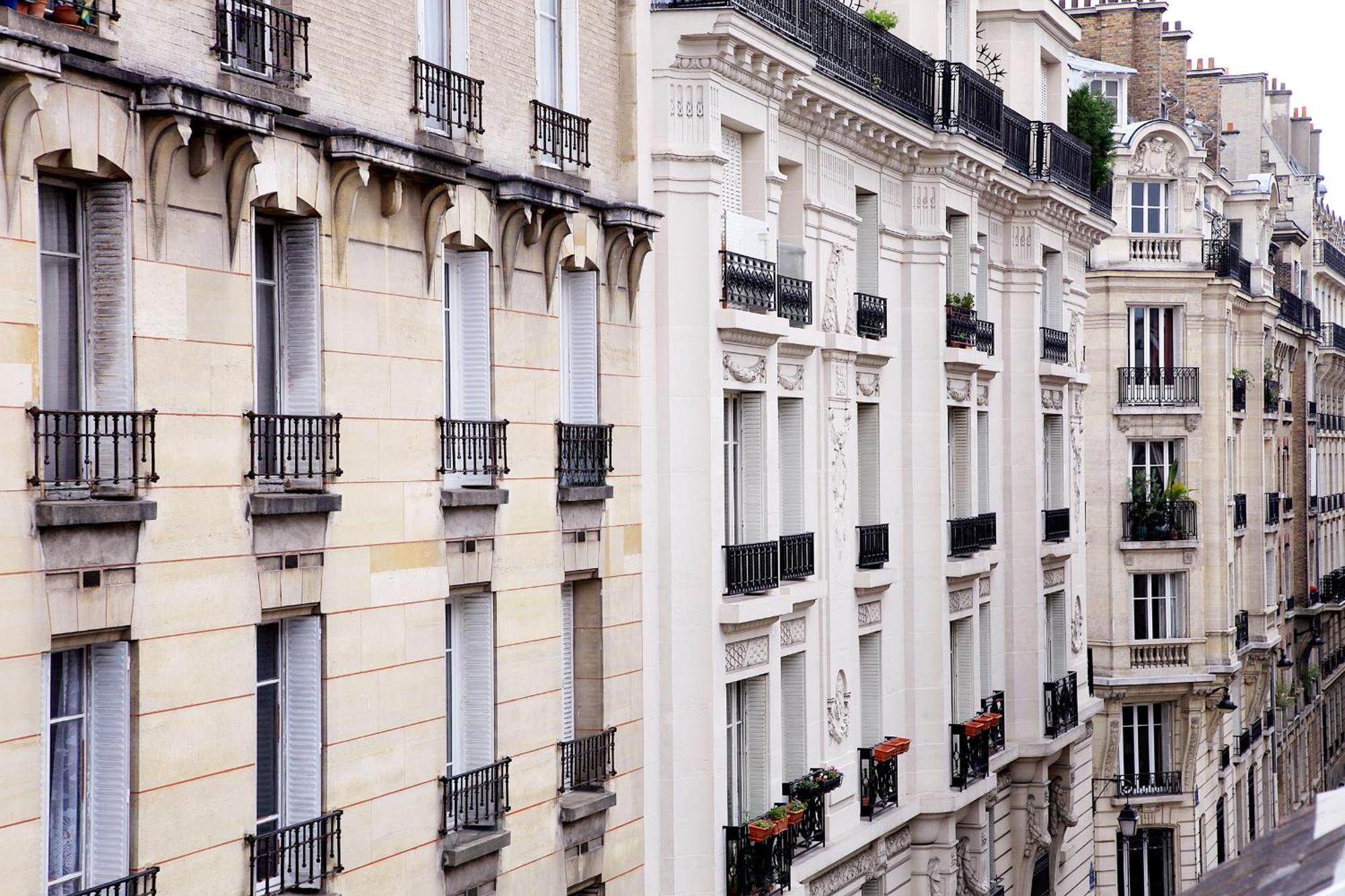 Hotel Saint-Louis Marais Paris Exterior photo